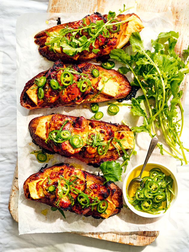 CROWD PLEASER HARISSA CHICKEN AND FETA BAKED GARLIC BREAD