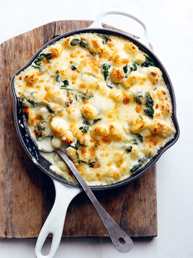 EASY WEEKNIGHTS SPINACH AND MOZZARELLA GNOCCHI