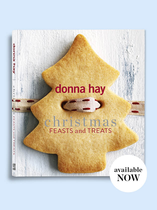 BOOKS CHRISTMAS FEASTS AND TREATS 