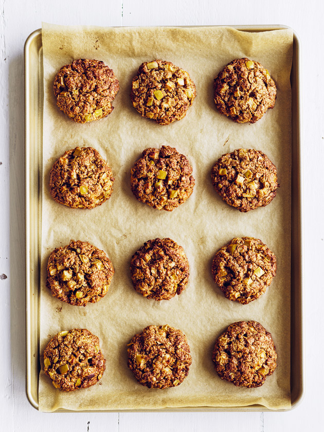 SWEET TREAT APPLE CRUMBLE COOKIES