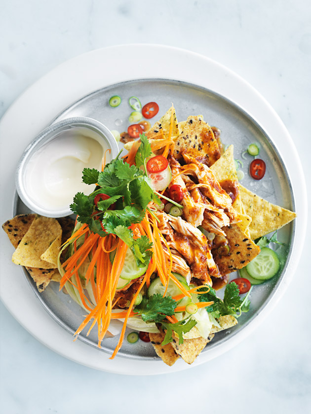 FAMILY FAVOURITE CHILLI CHICKEN NACHOS