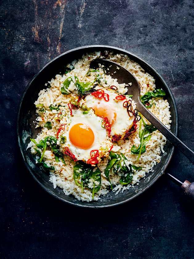 EASY WEEKNIGHTS CAULIFLOWER RICE BOWLS WITH CRISPY CHILLI EGGS