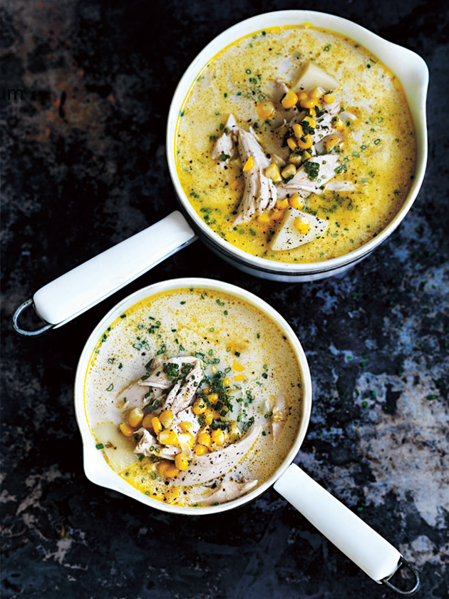 COMFORTING CREAMY CHICKEN AND CORN CHOWDER