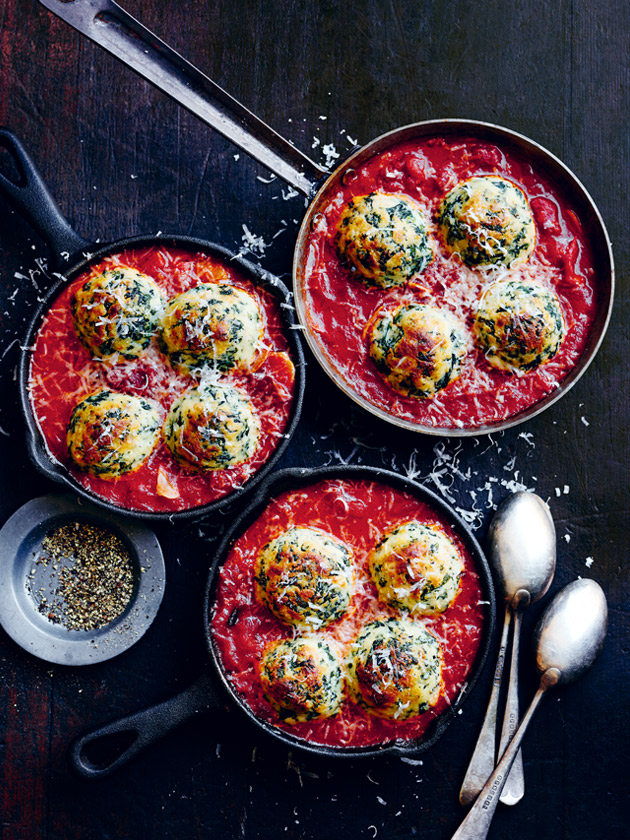 EASY WEEKNIGHTS KALE, LEMON AND PARMESAN MEATBALLS