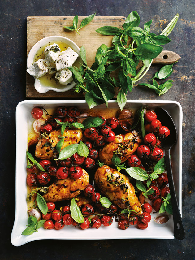 COMFORTING ONE-TRAY BALSAMIC ROAST CHICKEN 