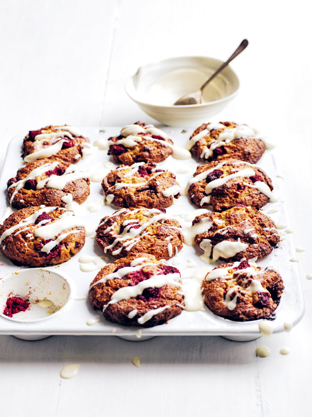 FAMILY FAVOURITE RASPBERRY YOGHURT MUFFINS WITH YOGHURT DRIZZLE