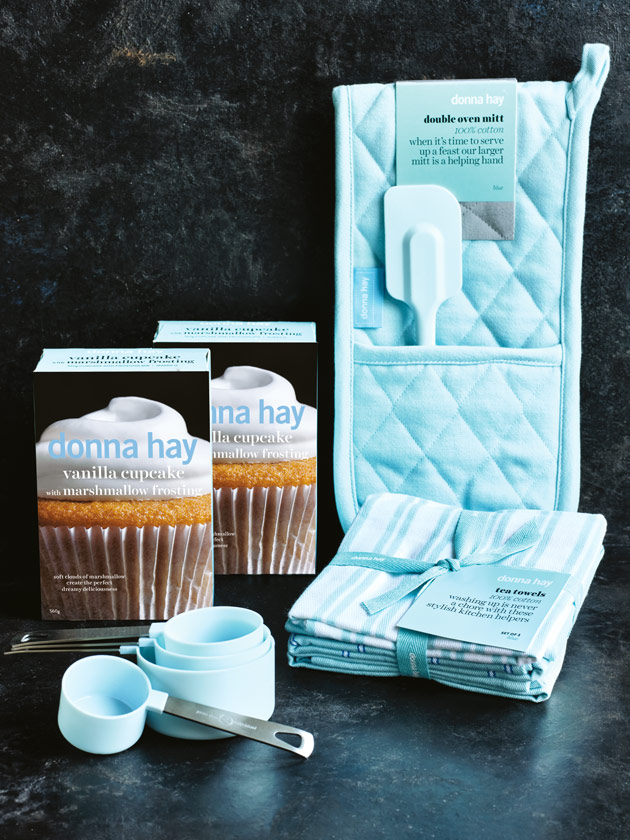 NEW ULTIMATE CUPCAKE HAMPER
