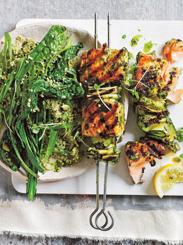 Pesto salmon skewers with green couscous salad 