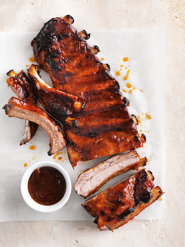 sticky tomato relish and maple pork ribs