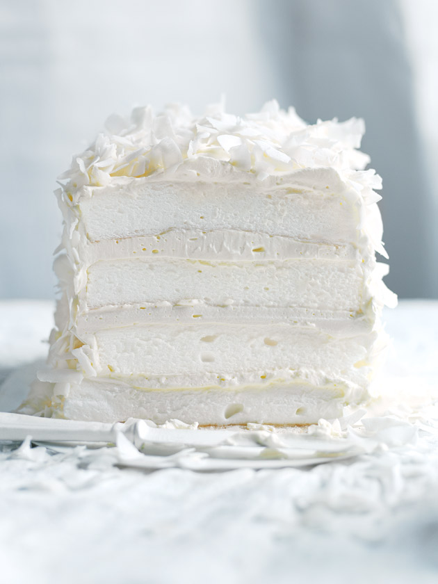 How does Donna Hay celebrate a milestone? With this elderflower and lemon  cake - Vogue Australia