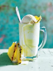 pineapple and ginger beer spiders