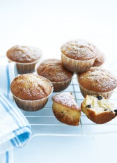 banana and choc chip muffins