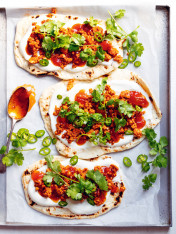 butter chicken naan breads