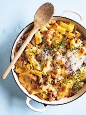 rooster and prosciutto pasta bake