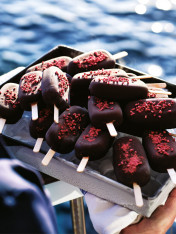 Choc-fudge popsicles
