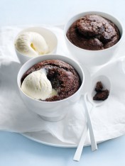 chocolate and date puddings  Red Wine Gravy chocolate date puddings
