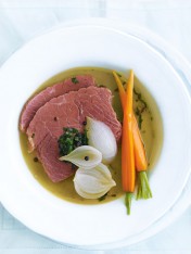 corned beef in broth with salsa verde