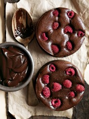 dark chocolate and raspberry brownie tarts