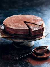 flourless chocolate mousse layer cake