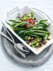 green bean, sugar snap pea and cranberry salad