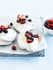 individual berry and yoghurt pavlovas