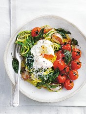 roasted tomato zucchini pasta with poached egg