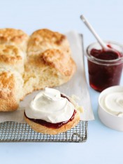 raspberry and cream scones