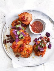 thai fish cakes with chilli dipping sauce