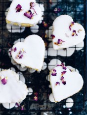 vanilla heart cakes with rosewater icing