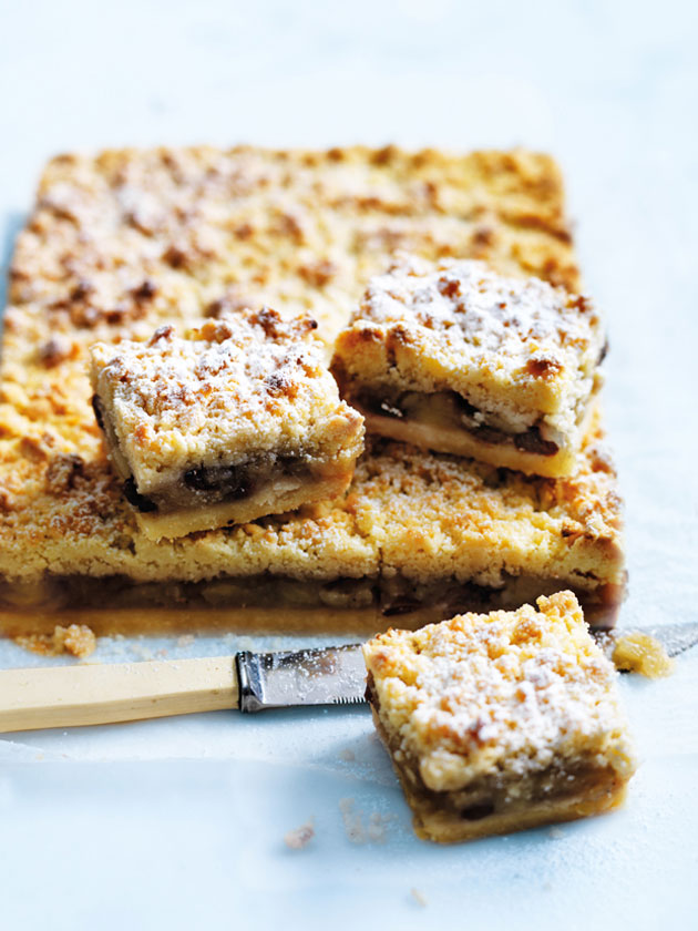 Apple Crumble Slice | Donna Hay