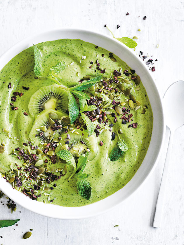 Choc Mint Matcha Smoothie Bowl | Donna Hay