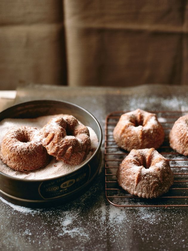 Cinnamon Sugar Coated Maple Apple Cakes Donna Hay