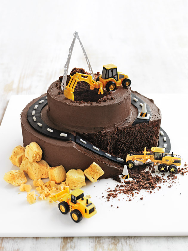 homemade construction cake for my sons 3rd birthday  rBaking