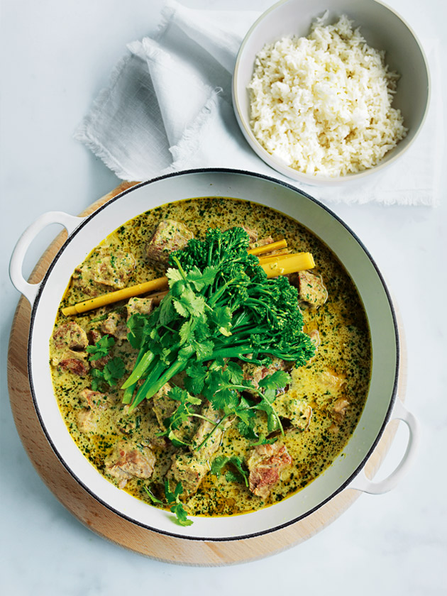 Green pork curry store recipe