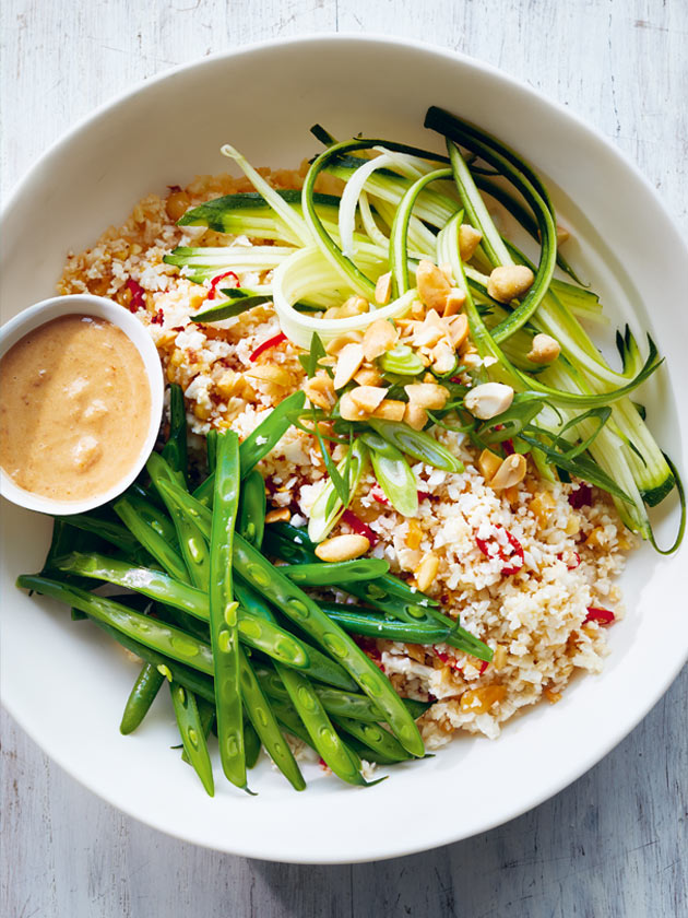 spicy peanut cauliflower rice bowls