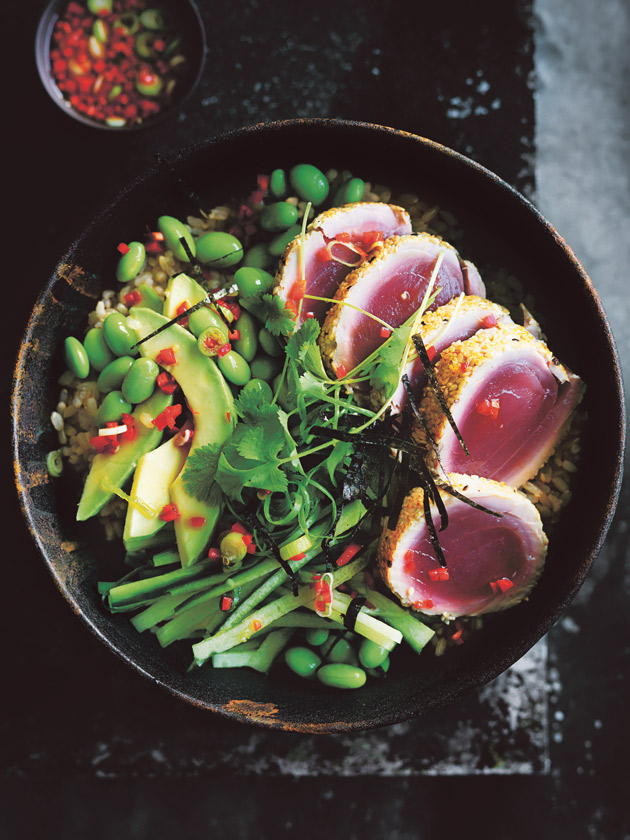 Tuna And Edamame Brown Rice Bowl With Chilli Soy Dressing Donna Hay