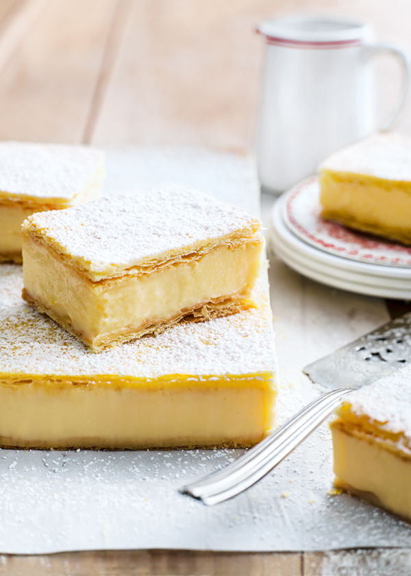 Classic Vanilla Slice - So easy! - www.