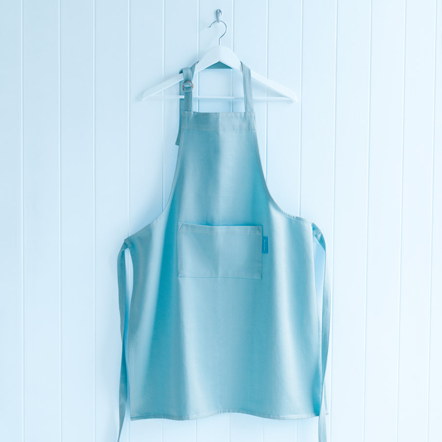 cotton adults’ apron – blue cotton adults’ apron – blue