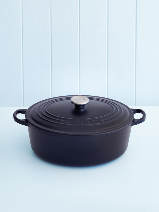 Le Creuset 29cm oval casserole in satin black Le Creuset 29cm oval casserole in satin black