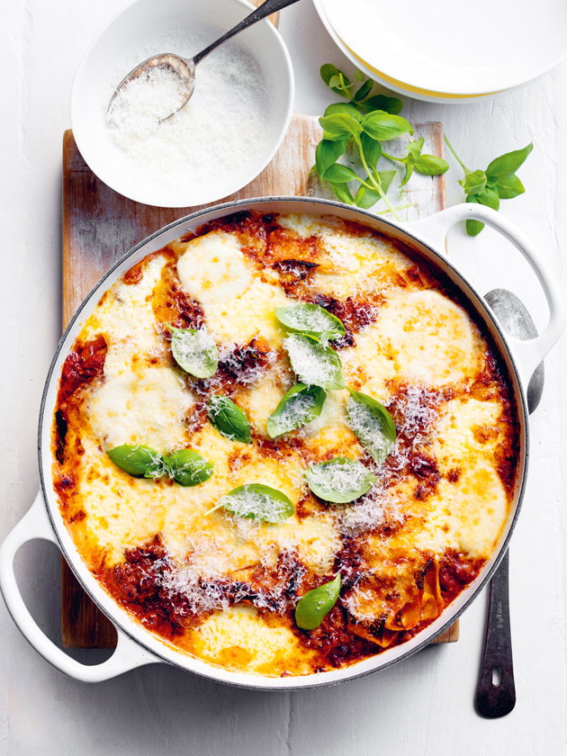 COMFORTING ONE-PAN UNDONE LASAGNE