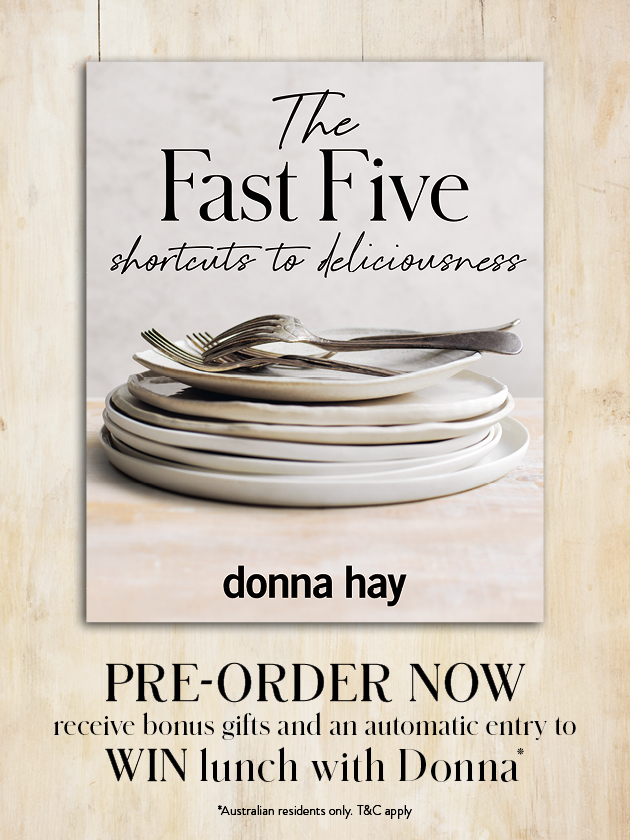 DONNA'S NEW BOOK THE FAST FIVE + BONUS GIFTS