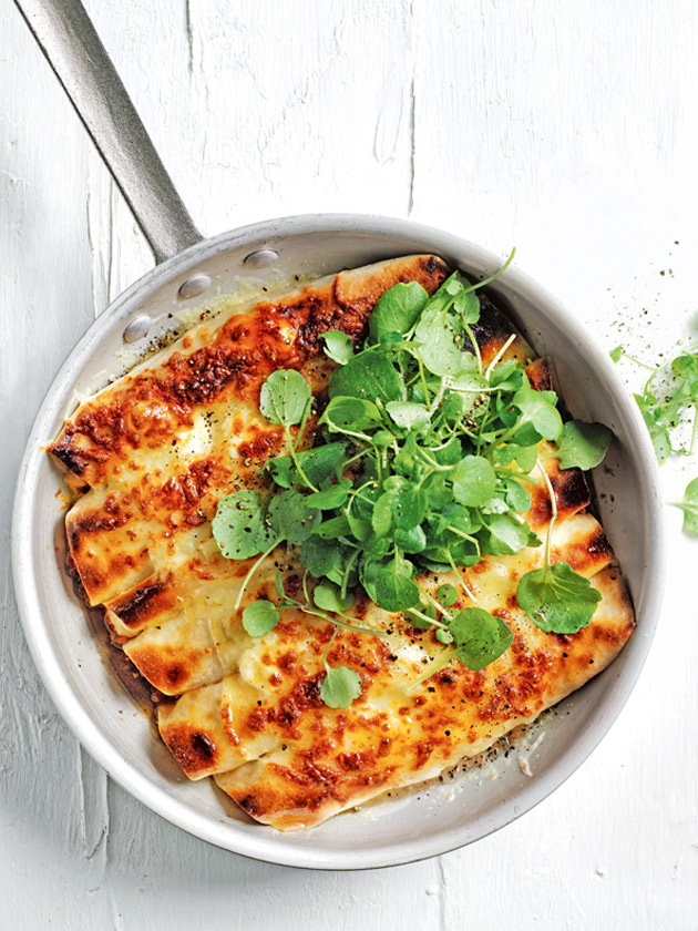 EASY WEEKNIGHTS FRYING PAN BEEF ENCHILADAS